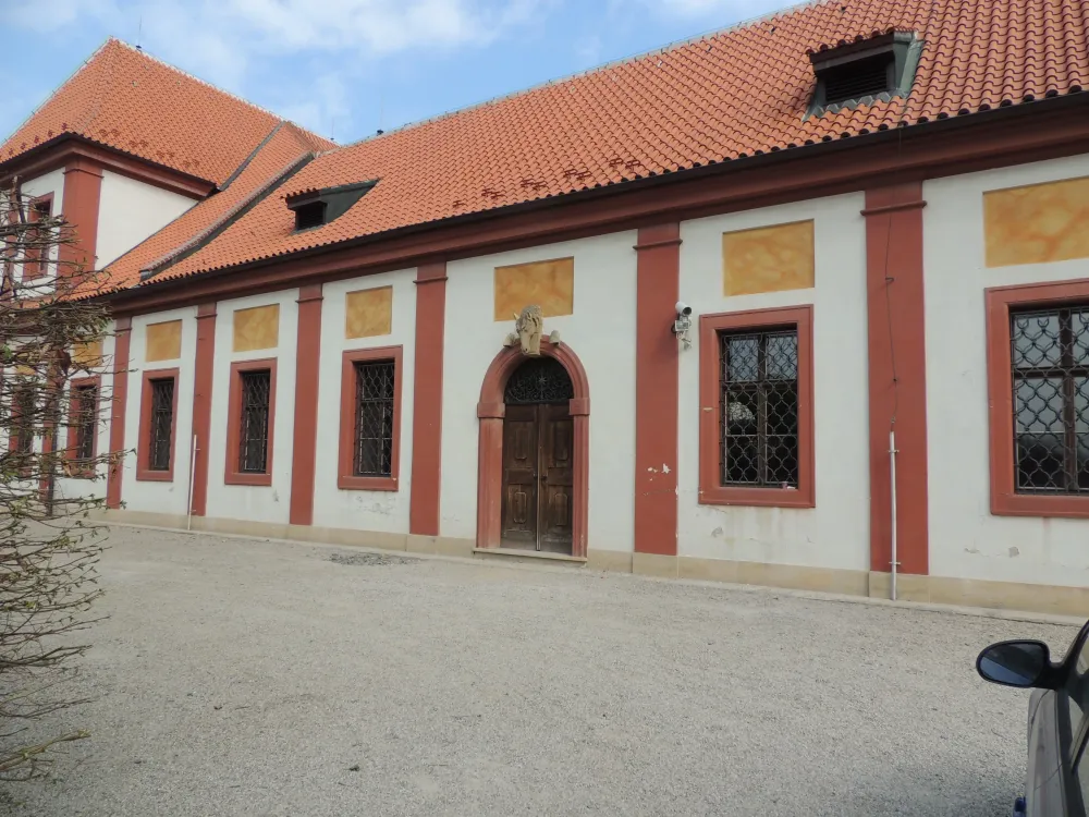 Konírna Trojského zámku